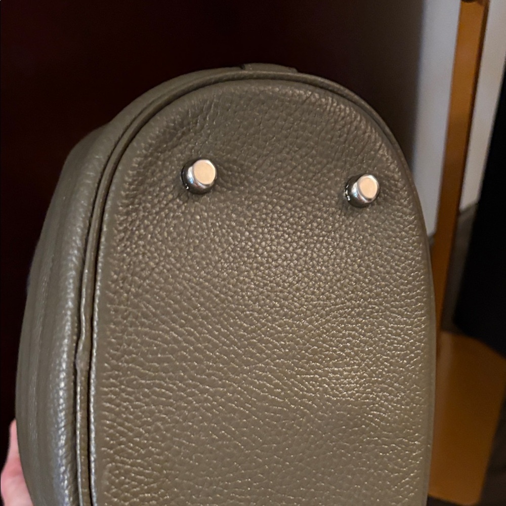 Coach Dempsey Olive Pebbled Leather Drawstring Bucket BagF2132-C4100 - Picture 8 of 14